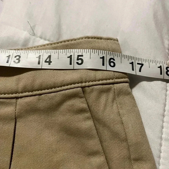 J Crew Shorts Pleated Khaki Chino 4” Inseam NWT Womens Size 10 Cotton - Picture 8 of 11